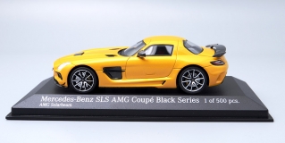 Mercedes-Benz SLS AMG Coupe Black Series 2013 Gold