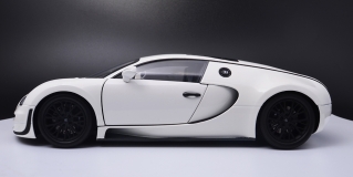 Bugatti Veyron Super Sport 2011 White
